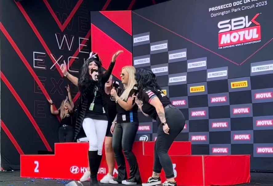 mhillofficial's tweet photo. 10/10 for the @SMRWorldSBK hospitality team and their lead singer @olena_ola I mean Cher 🎤 Great effort entertaining the fans and helping raise of £23k for @2WheelsforLife @DoningtonParkUK https://t.co/pNQTtVUiYn