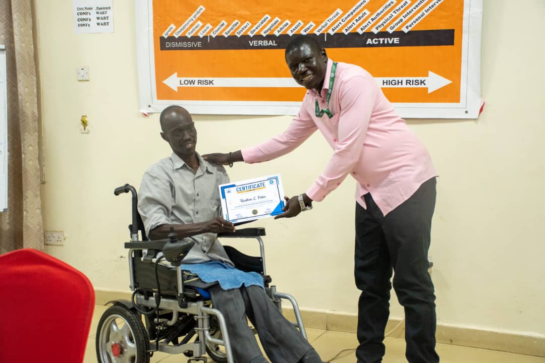 Wartsouthsudan's tweet photo. “Change is possible and we are the change makers…” 
https://t.co/welwSMBH6q 

Reuben L. Peter says this during the 10th day of the #PositiveMasculinities Training.

Click the link above to view the full story #SouthSudan  #wartsouthsudan  #SSOT 
@HeForShe @un_stereotype https://t.co/2I3BSzg8GJ