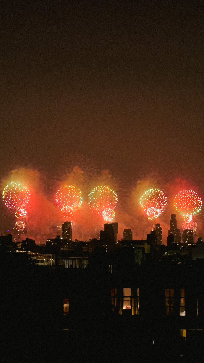 ᴊɪᴠᴇ tweet media