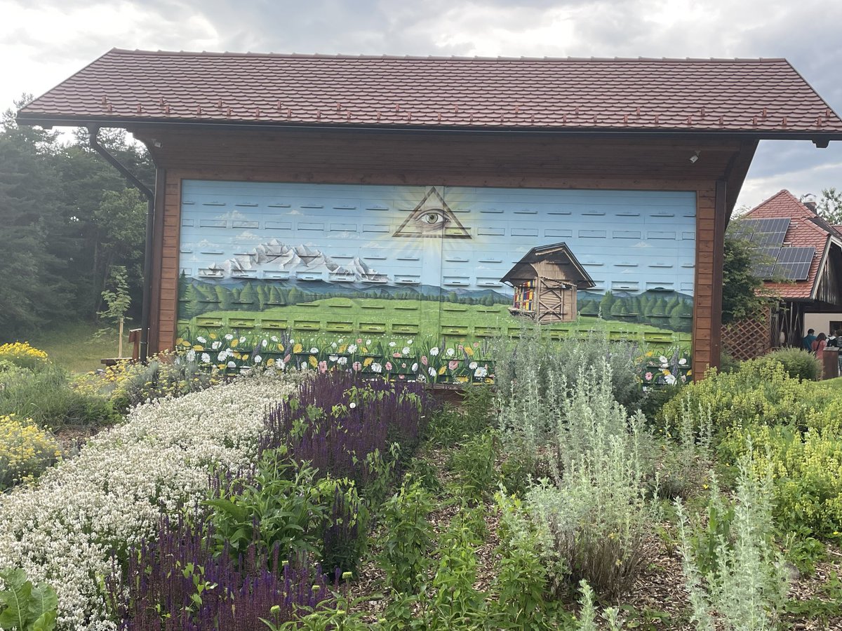 VitaBeeHealth's tweet photo. How’s about this for a beehouse? #Slovenia #imyb https://t.co/aGGs5r6zHl