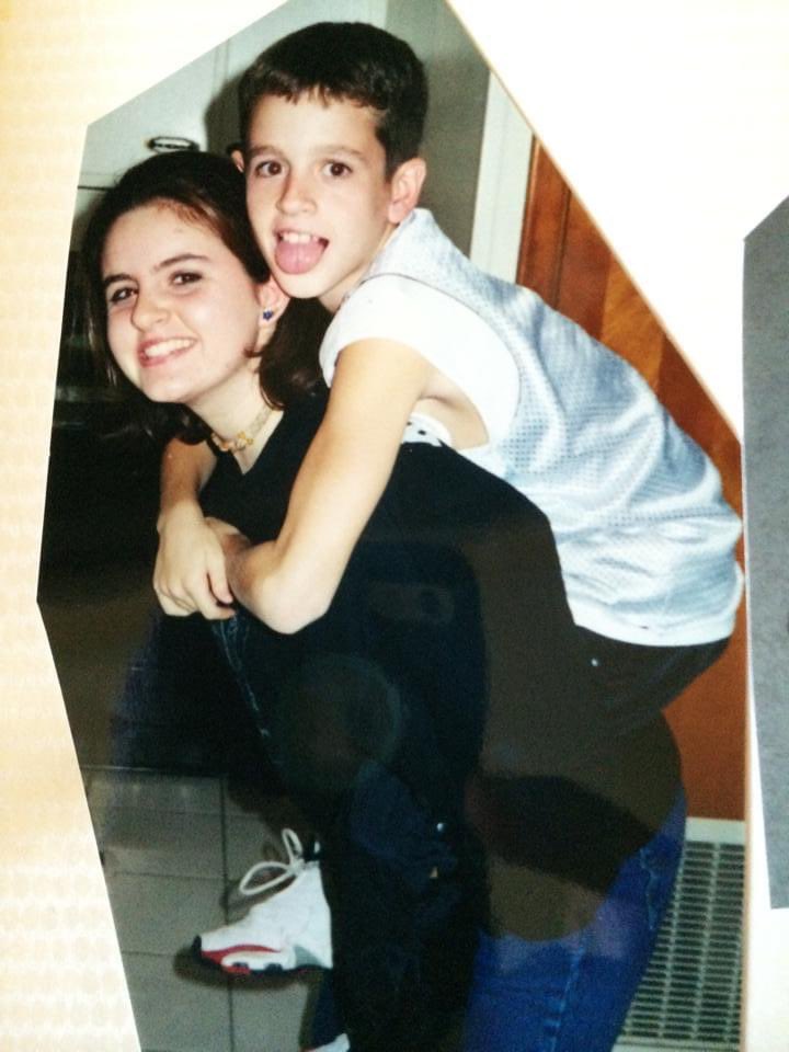 ash_a_frass's tweet photo. Happy birthday to the one who named me Sis. Love you! https://t.co/BvhQw0BU8b