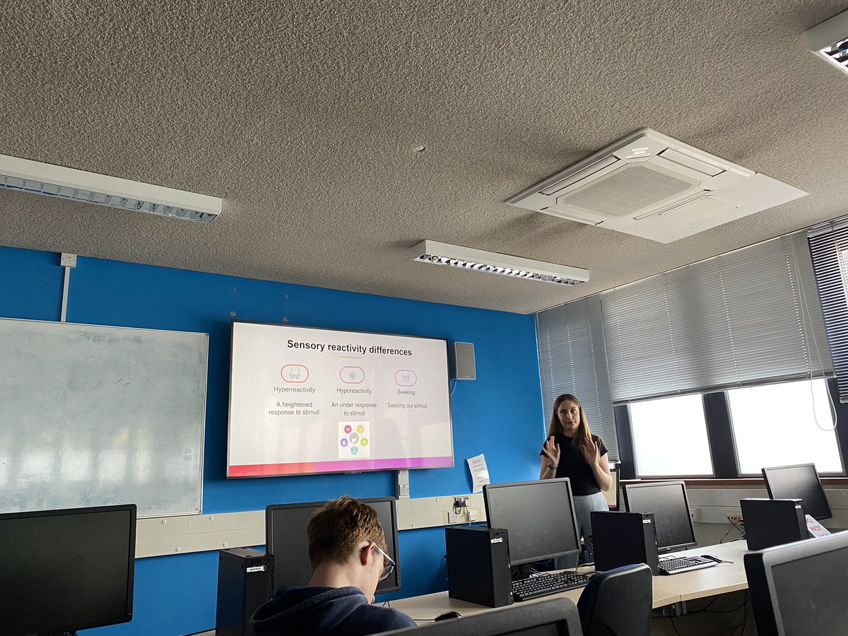 Our second talk at the Reading Scholars programme was delivered by the wonderful <a href="/HannahMarcham/">Hannah</a>, a <a href="/UniRdg_PhD/">Doctoral and Researcher College, Uni of Reading</a> student <a href="/Autism_UoR/">CentreForAutism</a> <a href="/UniRdg_Psych/">Psychology & Clinical Language Sciences at Reading</a>, who shared her research on built environment and #autism.