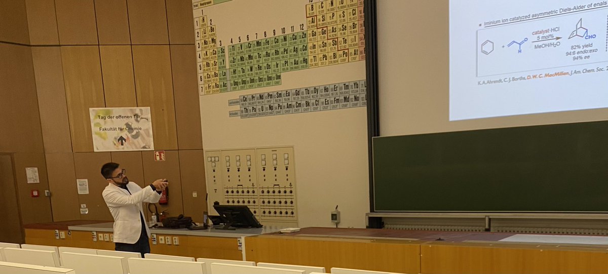 An amazing talk from our guest speaker at @uniGoettingen for the OC colloquium @Melchiorre_P; some really outstanding chemistry🧪 !!