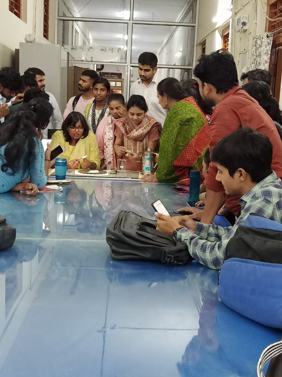 AllahabadMuseum's tweet image. संग्रहालय में जारी कला वस्तुओं के संरक्षण विषयक कार्यशाला में  3 जुलाई 2023 को डॉ.डी.के.वर्मा, अधीक्षण पुरा ए.एस.आई. का व्याख्यान कार्बनिक कलाकृतियों के संरक्षण विषय पर सम्पन्न हुआ।
 #conservationworkshop  #myculturemypride #culturalheritage #MinistryOfCulture #AmritMahotsav