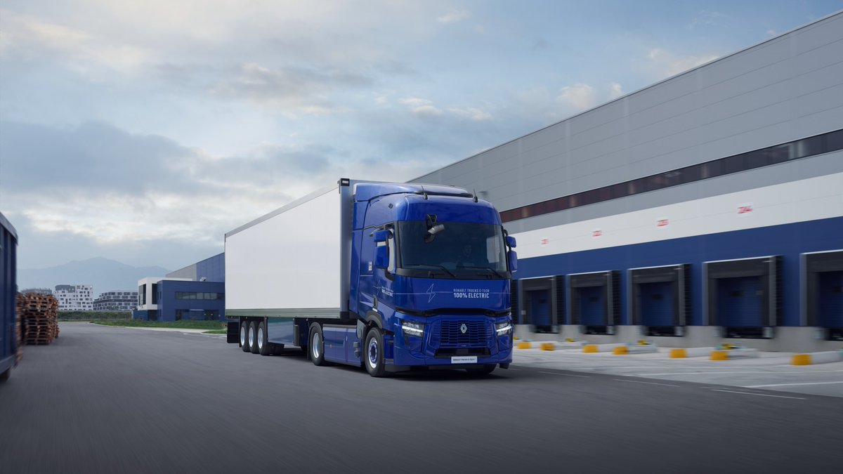 RenaultTrucksUK's tweet photo. Improve driver well-being and safety with the major changes being introduced on the Renault Trucks heavy-duty range.
Learn more: https://t.co/WpqysHW6BG
#DriverWellbeing #DriverSafety #RenaultTrucks https://t.co/ucF5HwgzOq