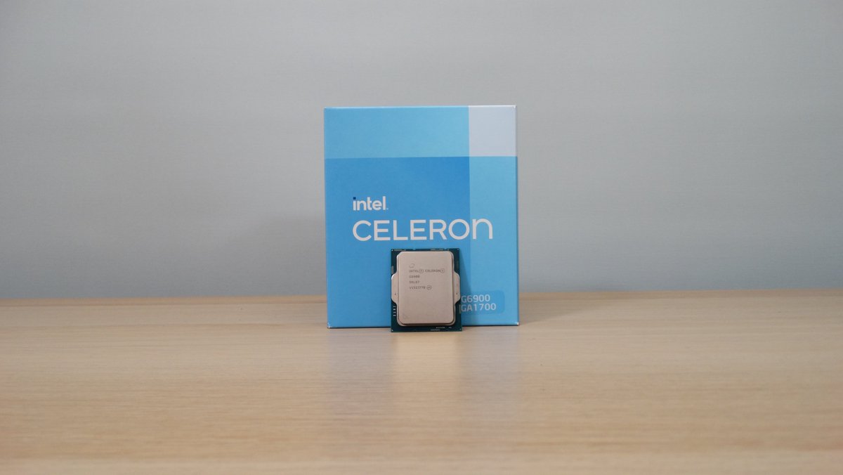 TechLab_UK's tweet image. For those that are on really tight budgets.  You can actually game on a Celeron processor.

Gaming on a G6900 with an RX 6500XT... but is it any good? - youtube.com/watch?v=B0q5-N…

Intel Pentium G630 vs Half-Life 2 - youtube.com/watch?v=ZQjgb-…

#Intel #IntelGraphics #IntelPC