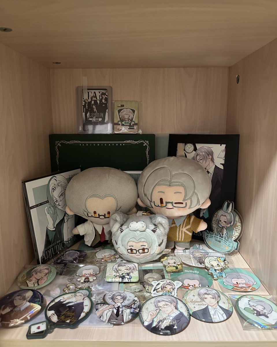 moonpylight's tweet photo. update to the moyi shrine ( ´∀｀) it is always accumulating https://t.co/6KymYrs8hy