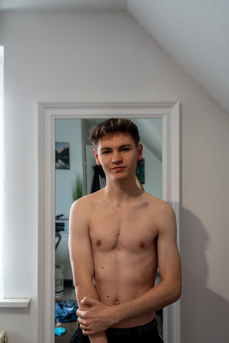 TwinkDylanOF's tweet photo. Follow to see more https://t.co/6wR2Ggcs9w 😈🔥 https://t.co/zXbfQrs08M