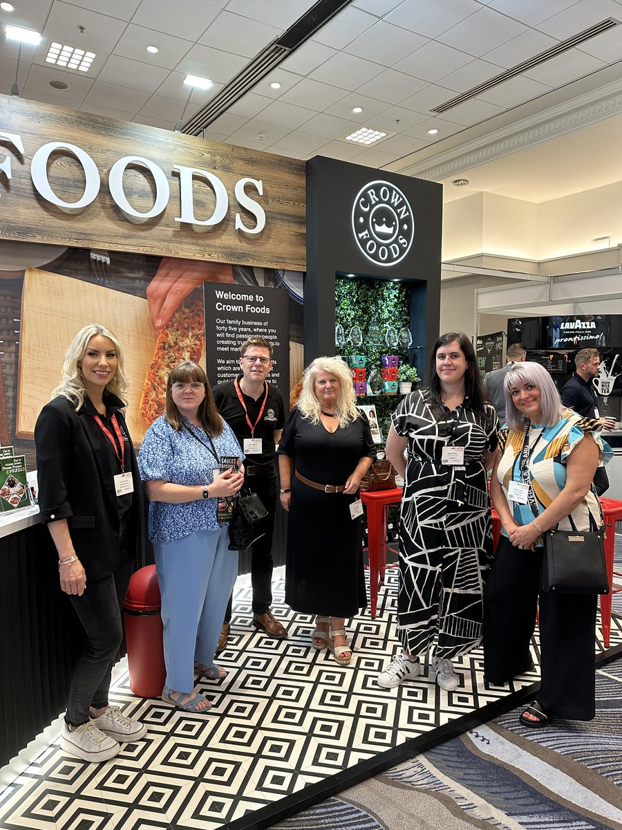 Great catch up <a href="/Hopwells/">LoveFood</a> #laceme