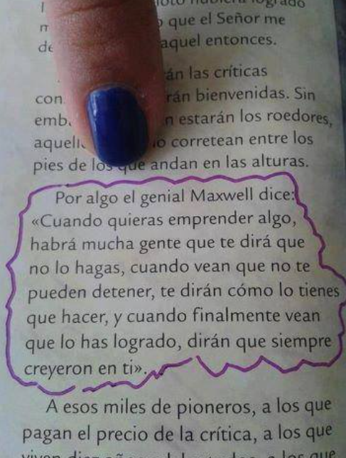 💙💜Berny🐶🐱🇨🇱 tweet media