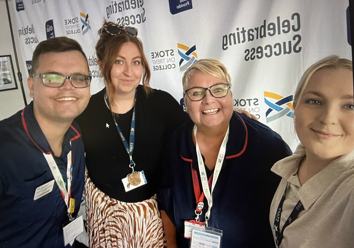 @CareersAtUHNM @UHNM_NHS @SOTCollege Time well spent today with Lyndsey, Molly and Chloe supporting future NHS workforce, placement opportunities and experience sharing #nhslongtermworkforceplan