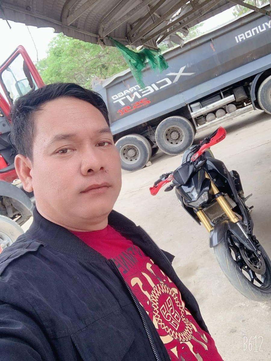 ស្អប់ប្រុសចុយមិនអោយលុយ tweet media