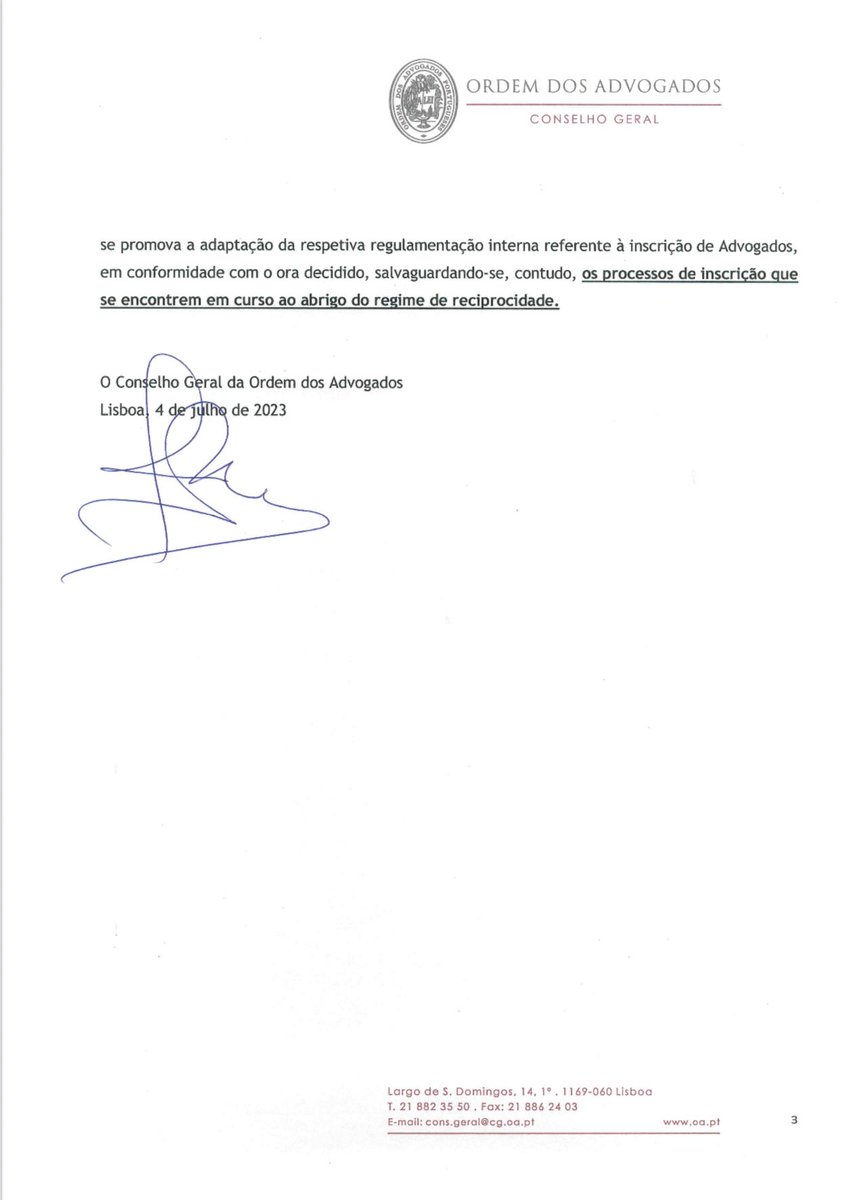 movadvdireitabr's tweet photo. 📍 ORDEM DOS ADVOGADOS DE PORTUGAL RESCINDE UNILATERALMENTE ACORDO DE RECIPROCIDADE COM A ORDEM DOS ADVOGADOS DO BRASIL.

Presidente do CFOAB, Dr. Beto Simonetti prepara medidas judiciais:

“Tendo em visto o anúncio unilateral, a OAB tomará todas as medidas cabíveis para defender os direitos dos profissionais brasileiros aptos a advogar em Portugal ou que façam jus a qualquer benefício decorrente do convênio do qual a Ordem portuguesa está se retirando. Paralelamente, a Ordem dos Advogados do Brasil buscará a retomada do diálogo, respeitando a autonomia da Ordem dos Advogados Portugueses e compreendendo que a entidade europeia enfrenta dificuldades decorrentes de pressões governamentais.”