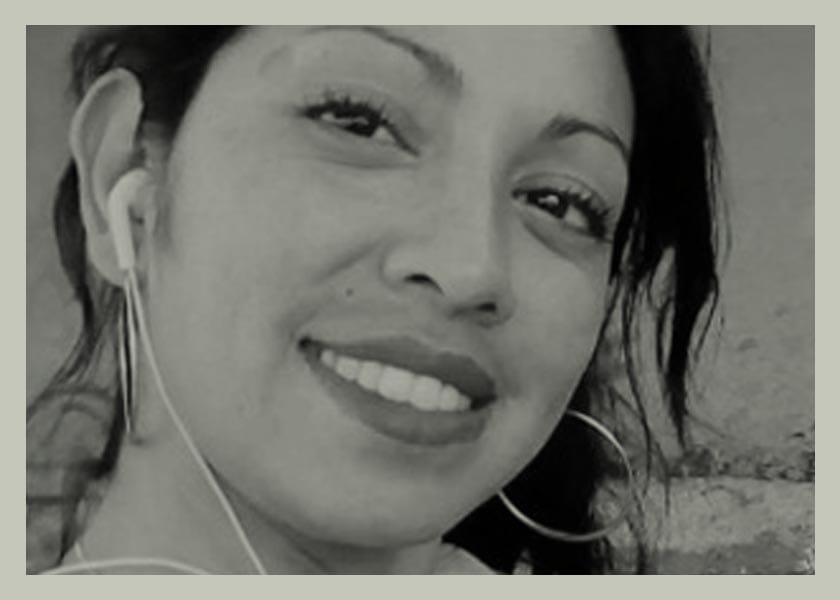 Hoy se cumplen 39meses del asesinato de mí hermana Florencia Magali Morales, sus asesinos libres y la justicia todavía está dormida. No se olviden que pasó en pandemia por salir a buscar COMIDA para sus hijos no fue a 1fiesta y muchos de los de las fiestas miran para otro lado