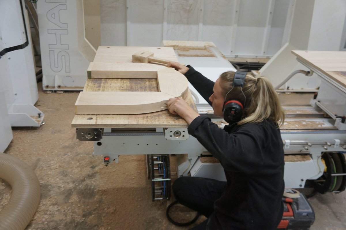 Dovetailors's tweet image. 🏢 A nostalgic journey to Sunny Bank Mills! ✨

🪑 Our tripod stackable chairs and trestle desk legs exude elegance and functionality, perfectly complementing the mill's ambience. 

dovetailors.co.uk/shop/

#Dovetailors #StackingChair #ChairDesign