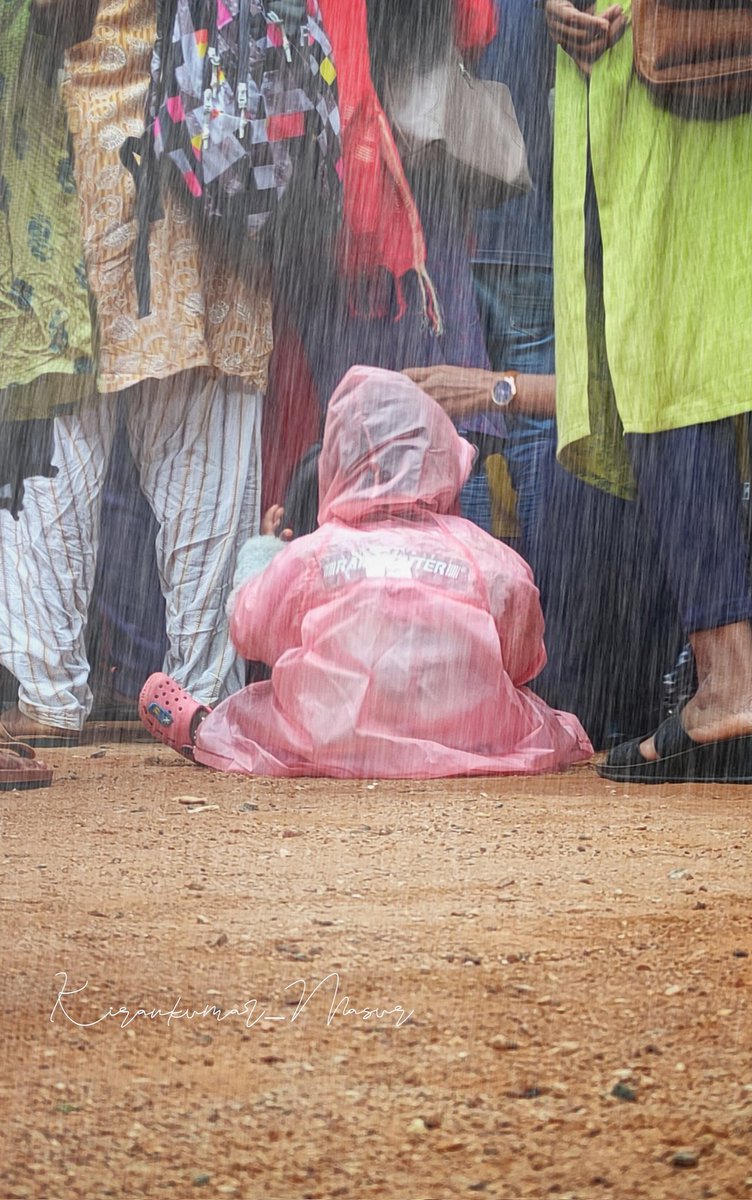 chanabasappaa's tweet photo. ಹಕ್ಕನ್ನು ಪಡೆದುಕೊಳ್ಳುವ ವ್ಯವಸ್ಥೆಯ 3ನೇ ದಿನ ಮುಕ್ತಾಯ! ನೋವು ಒಬ್ಬರದಾದರೇನು, ನೂರು ಜನರದಾದರೇನು!ನೋವಲ್ಲವೇ? ಸ್ಪಂದಿಸುವ ಮನಸ್ಸಿಲ್ಲವೇ?ಕೇಳಿಕೊಳ್ಳುವುದಿಷ್ಟೇ ಒಂದು ಸಲ ಧರಣಿ ಸ್ಥಳಕ್ಕೆ ಆಗಮಿಸಿ, ನಮ್ಮನ್ನುದ್ದೇಶಿಸಿ ಮಾತನಾಡಿ!! #Protest_For_Justice
@siddaramaiah @Madhu_Bangarapp @DKShivakumar #GPSTR https://t.co/8xp8ZOVkXN
