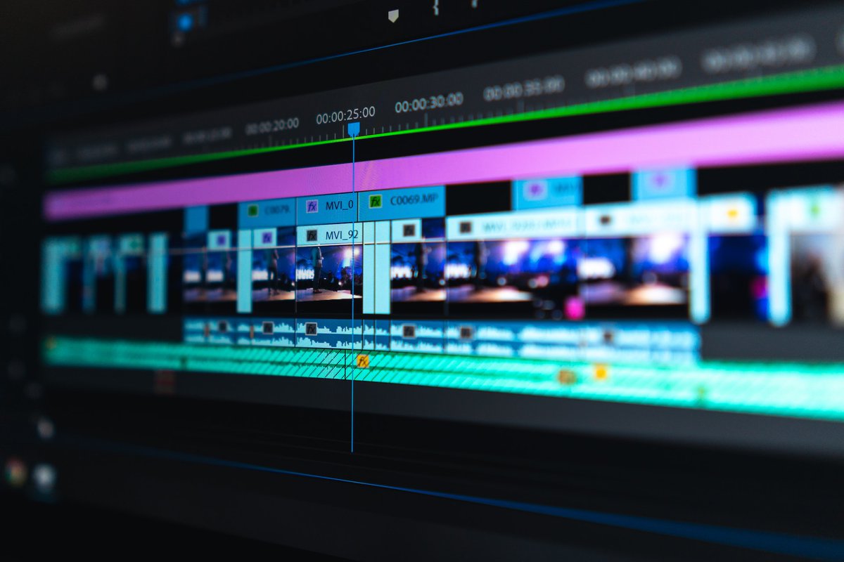 apyhub's tweet photo. If you’ve ever needed to share or publish videos, safeguarding your content can be important, which is where #VideoWatermarking 🎥™ comes in handy, it helps with
✅Copyright Protection
✅Branding & Promotion
✅Content Monitoring
Read more here: https://t.co/43kCPgMBz0 https://t.co/hv7dUJ5nGN