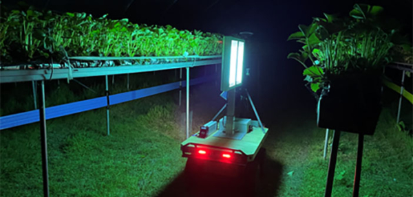 CleanLight partners with Antobot to deliver UV robot against powdery mildew

Read more via #HortNews &gt;&gt; hortnews.com/articles/horti…

<a href="/CleanLightGroup/">CleanLight</a> <a href="/AntobotAI/">Antobot</a> @fruitfocus #mildew #AI