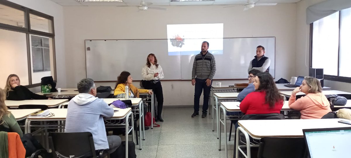 PatryCereso's tweet photo. El pasado jueves 29 de junio, #DesarrolloTerritorial_UNCuyo acompañó al CUP- Centro Universitario PyMES, en la presentación del Programa de Transformación Digital, Innovación y Herramientas de Gestión Empresarial para MiPyME en el sur provincial y participaron empresas del medio. https://t.co/t1iPIUrfhv