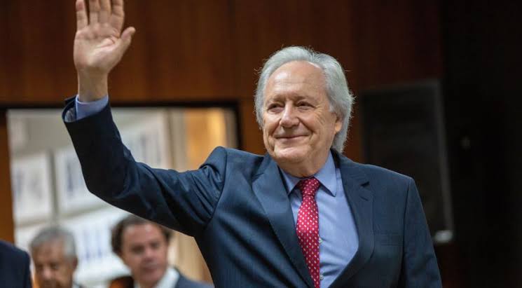 O professor Ricardo Lewandowski, Direito do Estado da Faculdade de Direito da USP, passa a ter mais um desafio, após ter se aposentado no Supremo Tribunal Federal. O docente foi indicado pelo governo federal para o cargo de árbitro do Tribunal Permanente de Revisão do Mercosul.