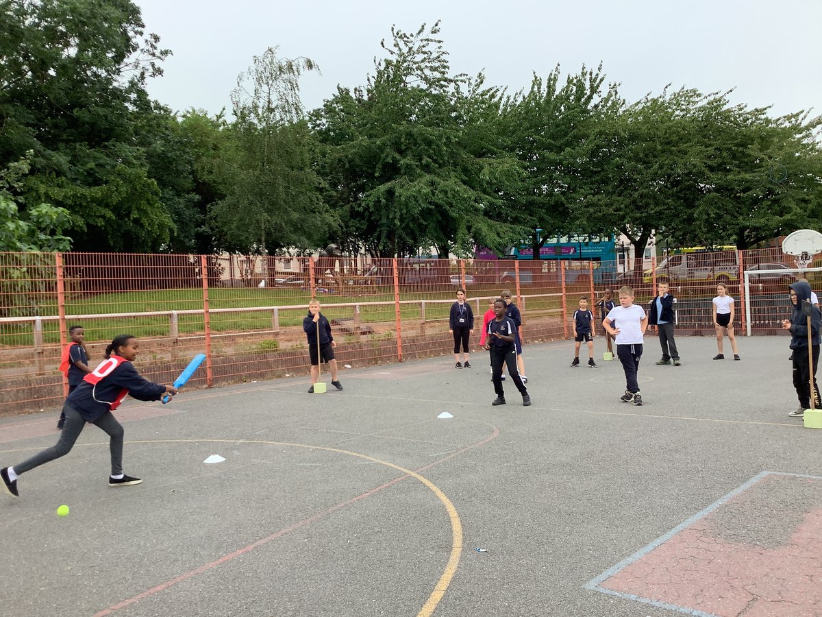 Inglehurst Junior School tweet media