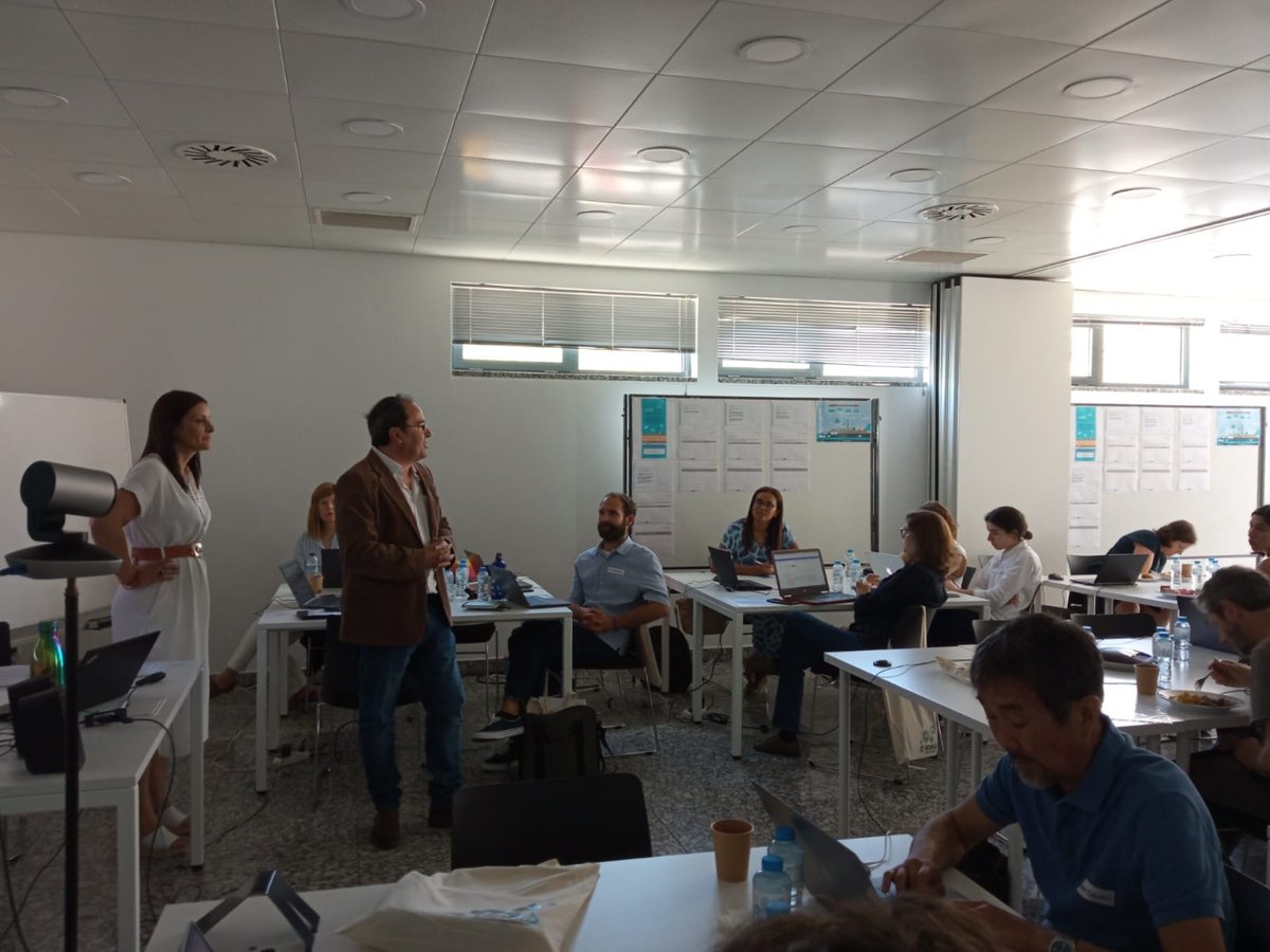 mar2protect's tweet photo. Everything's ready for our 3-day meeting! 👌
Today we will start by welcoming POs & partners. Consecutively, we will discuss the main concerns of #MAR2PROTECT's #Demosite Surface Water at Marbella (@CETAQUA) & and Cape Flats (#SUWI) 🌊
Let's get this show on the road! 🤩 https://t.co/JqMmngJf06