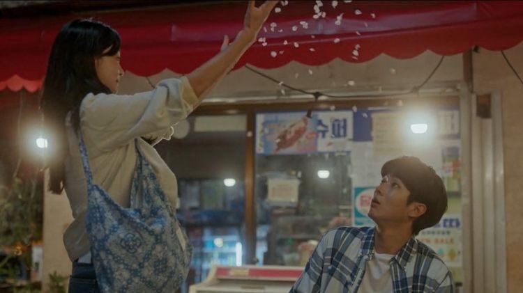 pgyeols's tweet photo. remember how life changing our beloved summer was to us https://t.co/uuyOZrjpl0