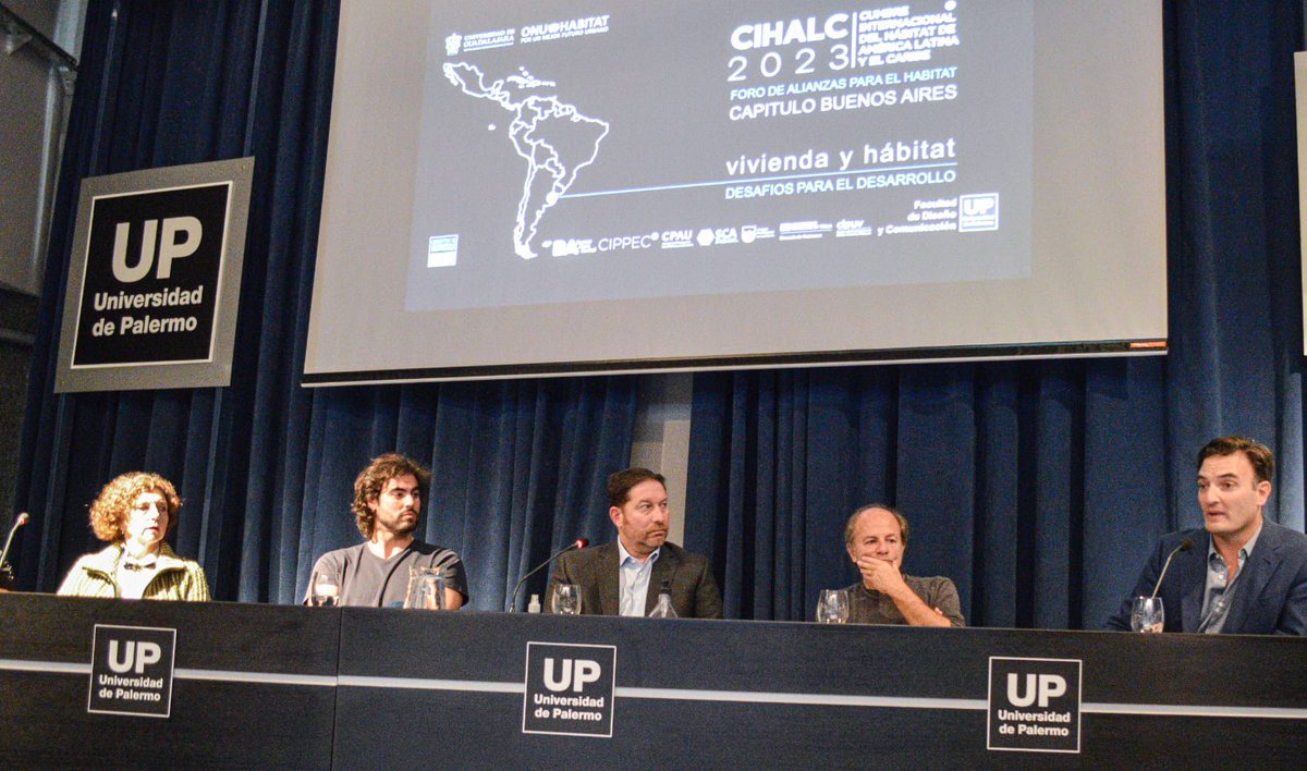 Tuvimos una excelente mesa de debate organizada por <a href="/onuhabitat/">ONU HABITAT América Latina y El Caribe</a> sobre las políticas públicas necesarias para mejorar el acceso a la vivienda. Mejorar las herramientas de financiación, modificar la ley de alquileres y la correcta planificación urbana son elementos centrales.