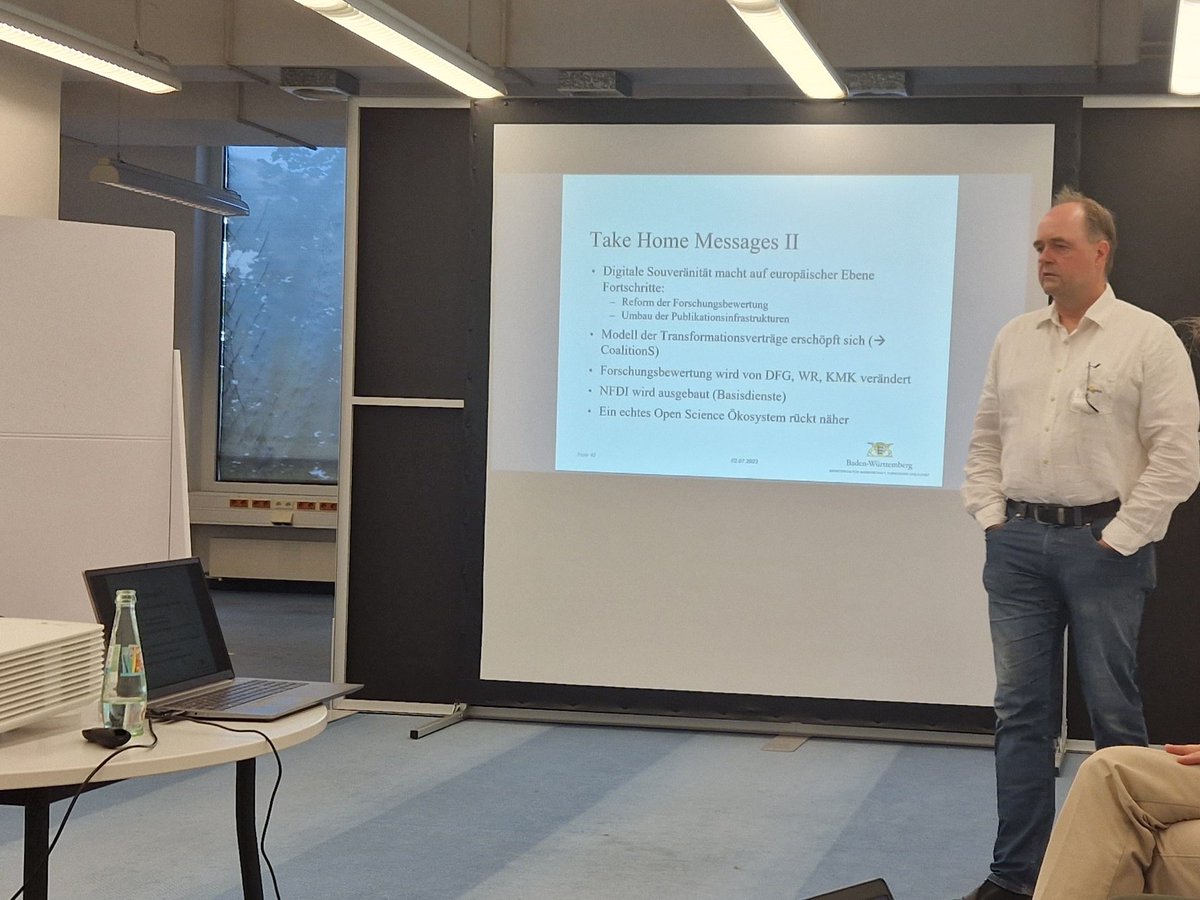 OPERAS_GER's tweet photo. Vielen Dank für den bereichernden Austausch beim #OSF2023DE #OpenMarketplace! Wir nehmen wichtige Impulse mit, v.a. aus dem extrem spannenden&vielseitigen Workshop zu #ScienceTracking heute mit @TIBHannover @ElsevierConnect @RenkeSiems @ZB_MED @SpringerNature @FrontiersIn -danke! https://t.co/rmBKwr6z7l