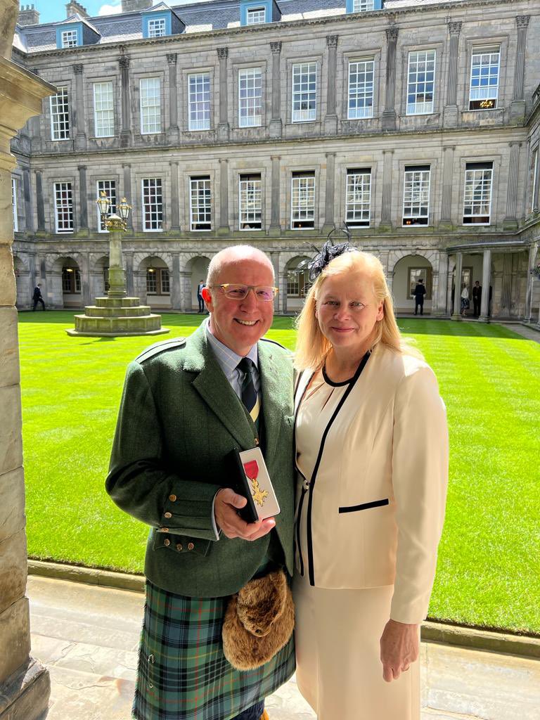 Absolutely delighted for my great pal @andrewwkent who received his OBE from King Charles today. Pictured with his incredible wife, Jill. The award is in recognition of a life time of service. @RCSEd @UKMed @NHSHighland