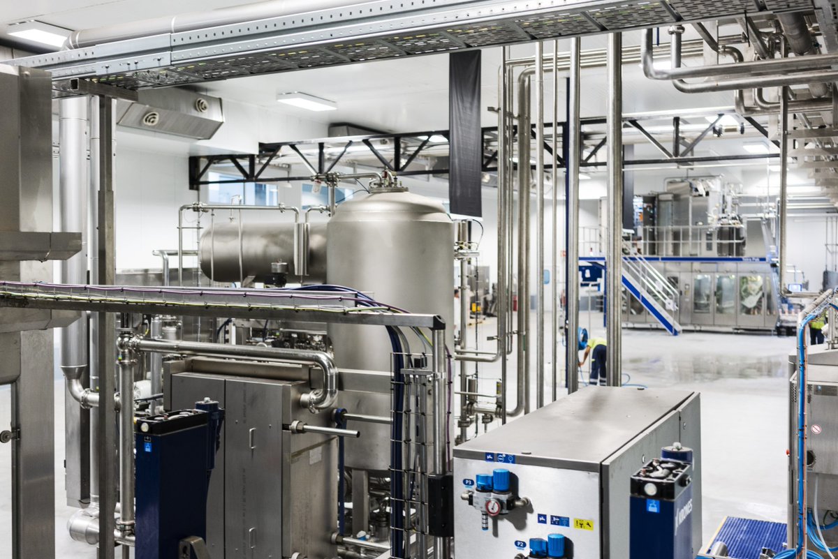 ImperialDade's tweet image. Biofilm is a complex issue in the foodservice industry as it can potentially shut down a facility, but what is it, and can it be prevented? Find out in this article:  imperialdade.com/blog/what-is-b…

#imperialdade #crosscontamination #illnessprevention #foodborneillness