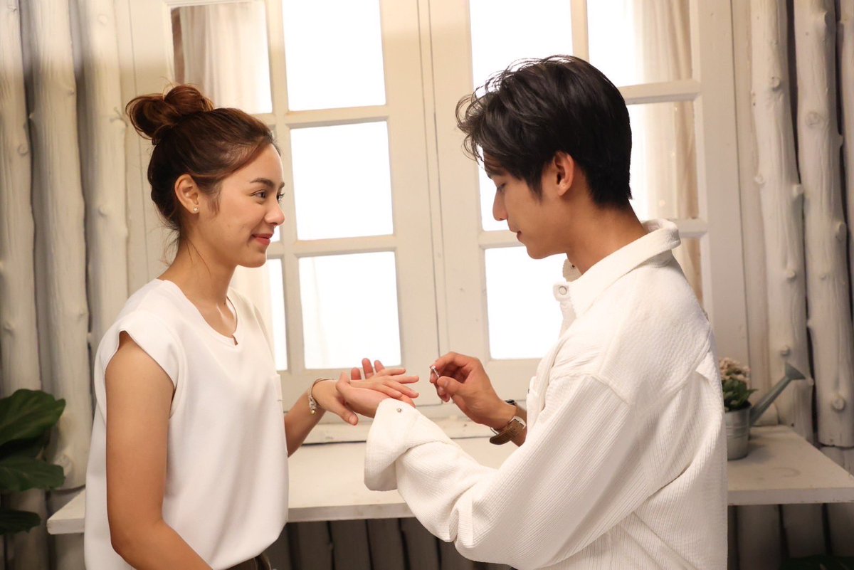 somrak37223766's tweet photo. ขอหมั้นไว้ก่อนนะแก้ว พี่เฑียรจองนะ
#รักสุดใจยัยตัวแสบตอนจบ https://t.co/VHY5FwcdUs