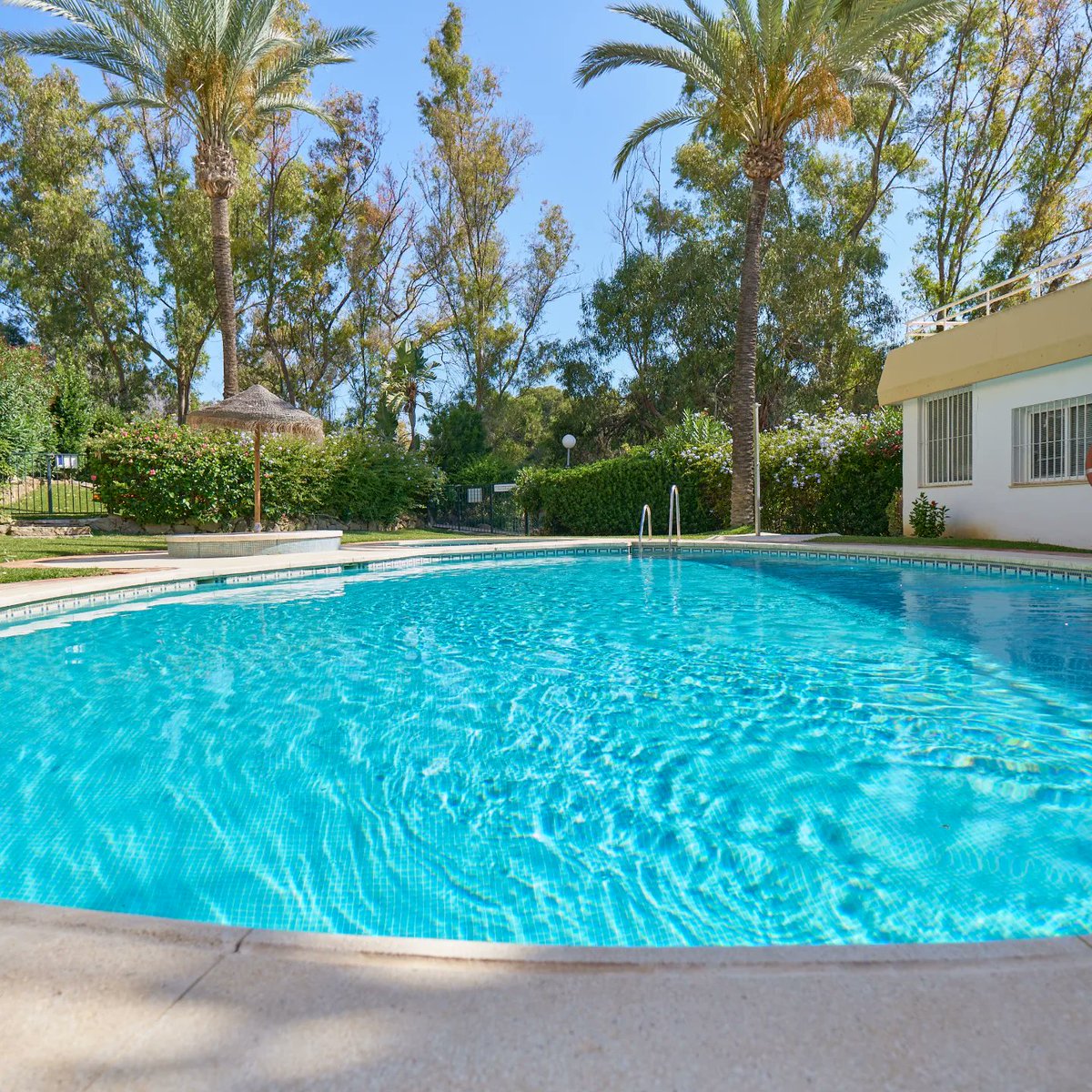 gpiloteam's tweet photo. Do you want realize your dream and live in the south of Spain? If yes, then we are ready to suggest you one of our options.
It includes:

🔸3 bedroom
🔸2 bathroom
🔸2 swimming pool
🔸2 terraces

Contact us to purchase!
📩gabriele.pilo@kwspain.es
📲699 86 92 60 https://t.co/CSlqdHBWXq