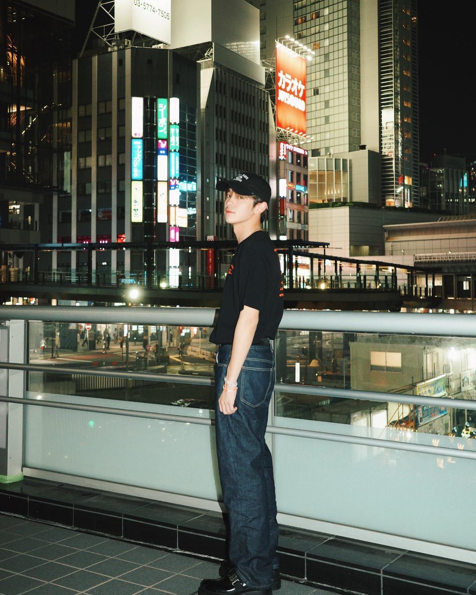 TLPHCuddles's tweet photo. [UPDATE 070523]

© @TLPHCuddles 

🌃

@third_n @ketsaralimp 

#ThirdLapat #4NOLOGUEARTIST #TLPHCUDDLES #third_lapat_philippines https://t.co/MztOBlNRku