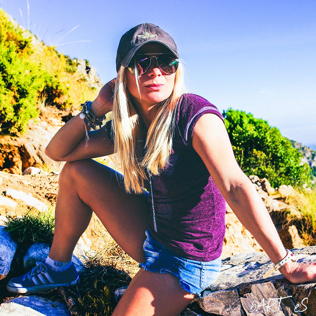 bartslaby's tweet photo. Everything you’ve ever wanted is on the other side of fear.
- Charles Bukowski

#NFTCommunity #nftphotography #nftart #model #woman #mujer #nature #portraitphotography #photography #photooftheday #photoshoot #andalucia #españa #bartes https://t.co/eMclGP05B1