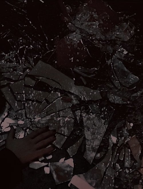 ᅠ
ᅠ
                                        𝓂𝑜𝓃𝑜𝓇𝑜𝓁 ⦂
                              𝒘𝒂𝒊𝒕𝒊𝒏𝒈 𝒇𝒐𝒓 𝒏𝒆𝒗𝒆𝒓.
ᅠ
               ᅠ