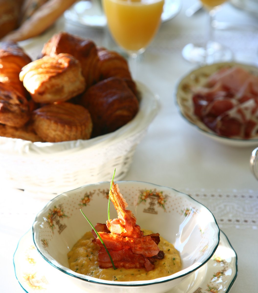 ¡Descubre la magia de los desayunos en el campo!
#CountryHotel
#LuxuryHotelSpain
#HoteldeLujoenelCampo
#CountryLifeStyle