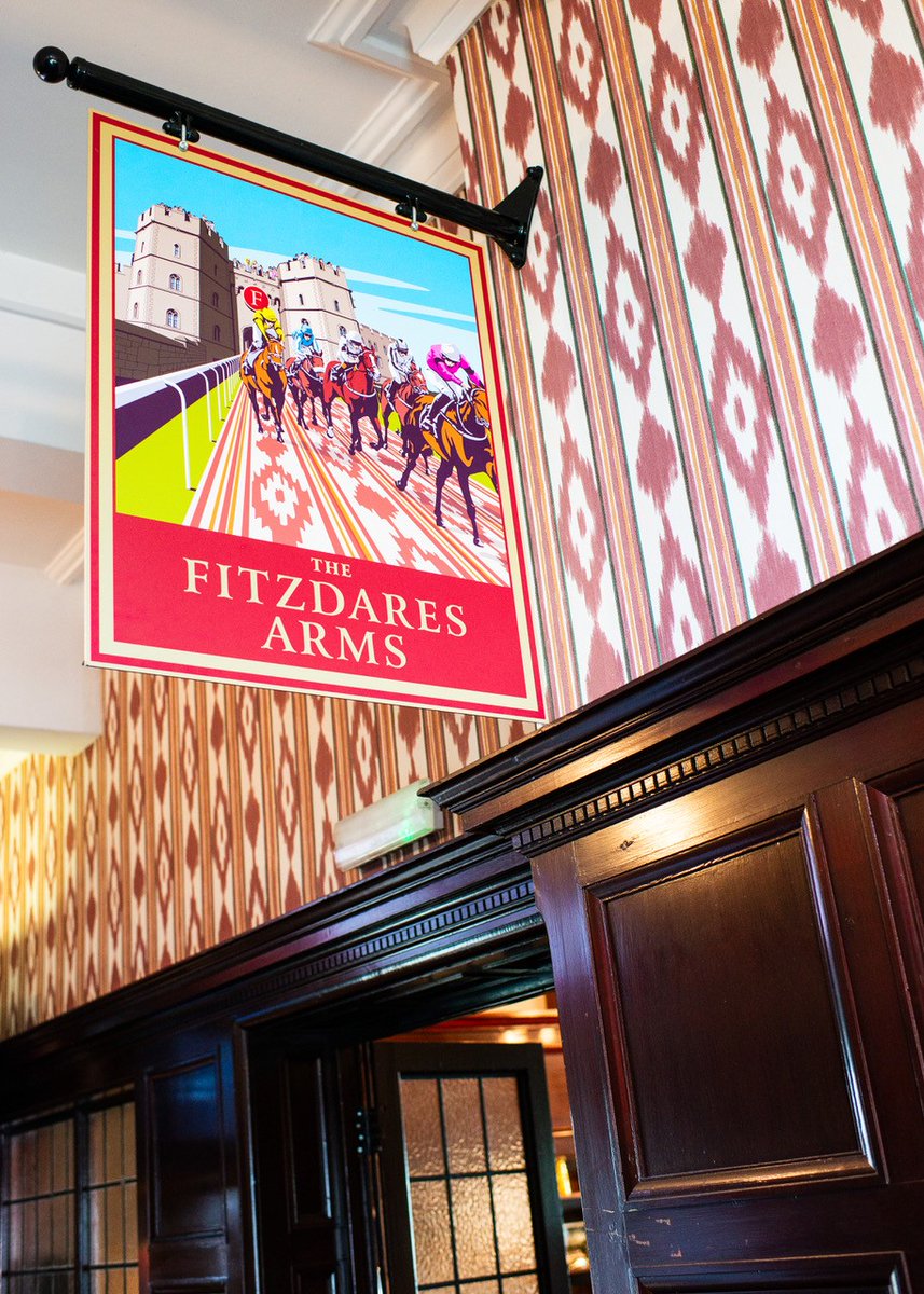 Fitzdares's tweet image. It's here and it's perfect. 😍

The Fitzdares Arms has officially opened it doors at Windsor racecourse and we can't wait to see you there! 🏇

Cheers! 🍻