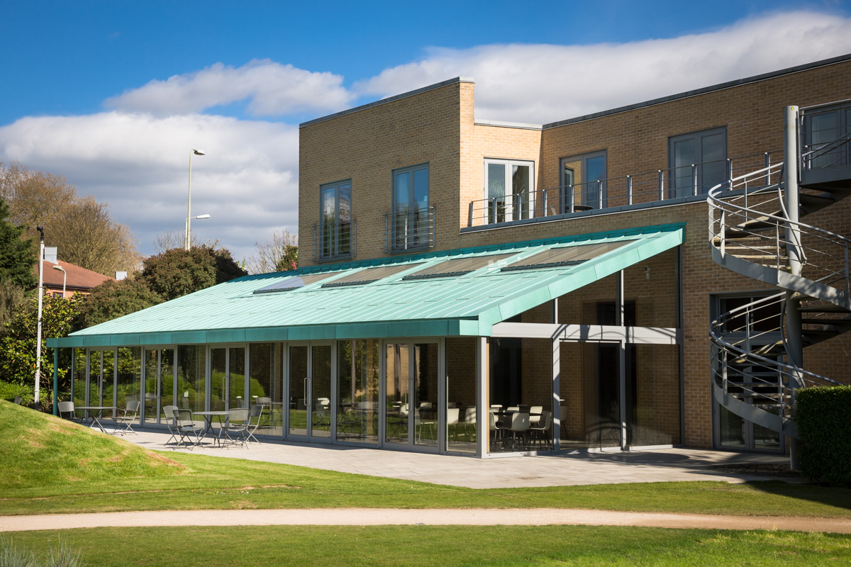 ConferenceSBS's tweet image. Garden room area, in our parkend street site 😍☀️

please take a look at our website, or email us for more information about our stunning areas. 

sbs.ox.ac.uk/about-us/venue…

Conference@sbs.ox.ac.uk

#oxfordmeetings #oxfordmeetingspace #conferences #oxfordsbs #oxfordevents #Oxford