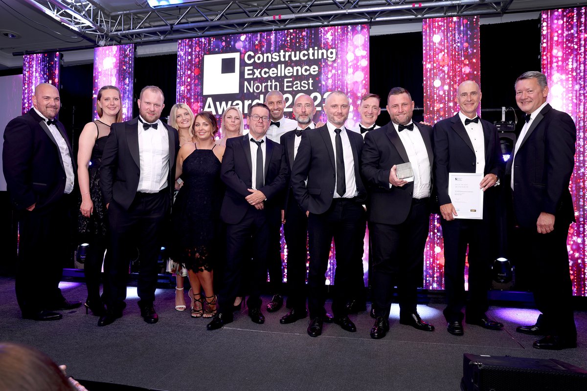 Castle Building Services scoops top award

portfolionorth.co.uk/news/castle-bu…

<a href="/ConExcellence/">CENorthEast</a>