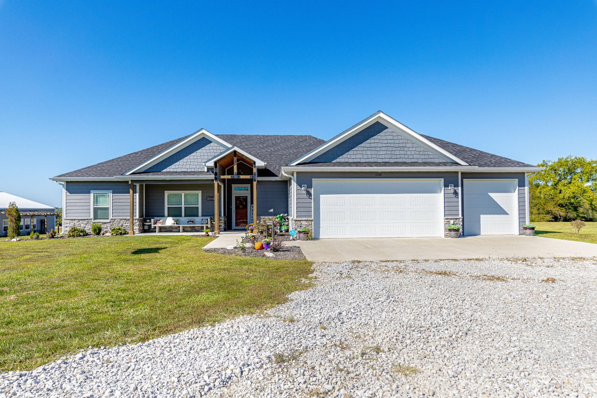 boonerealty's tweet photo. Interested in this property? Contact me to see it in person! #homesforsale  https://t.co/gQDeyUPyjA https://t.co/bW39RaAa8S