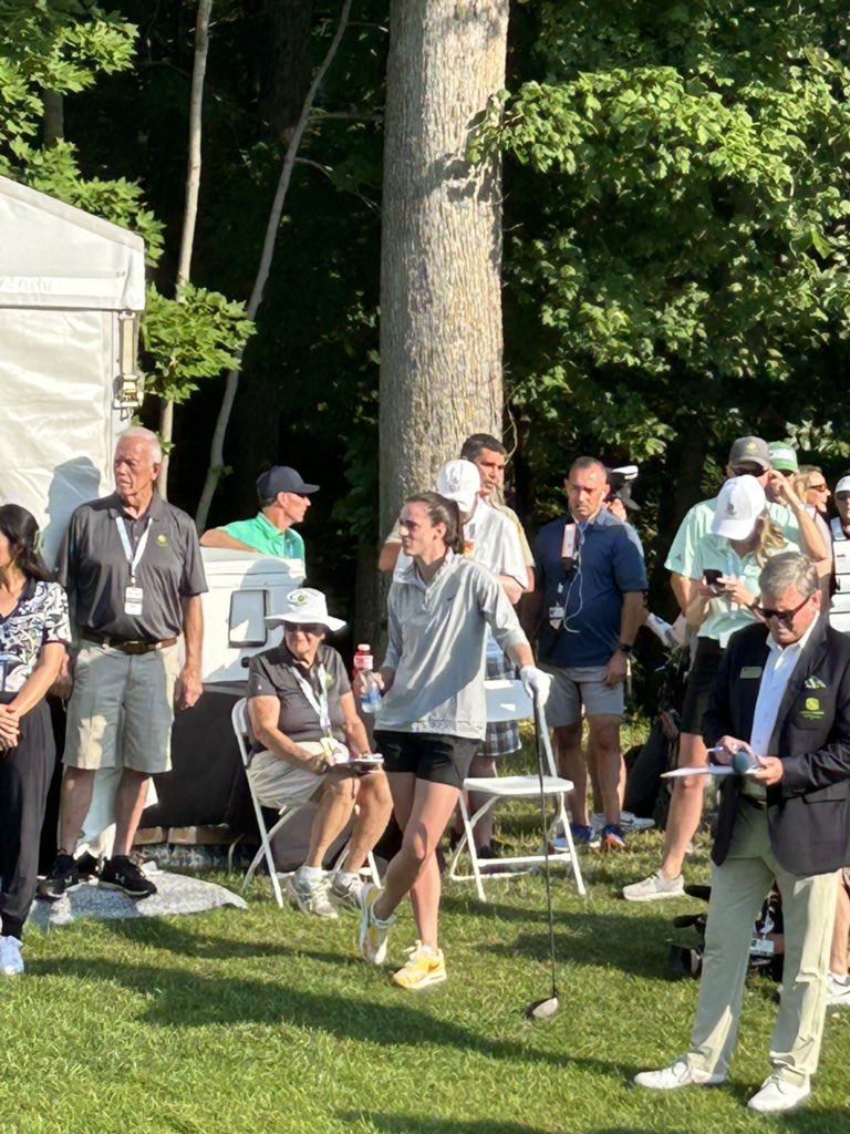 The woman, the myth, the legend. @CaitlinClark22 is at the #JDC23 ‼️