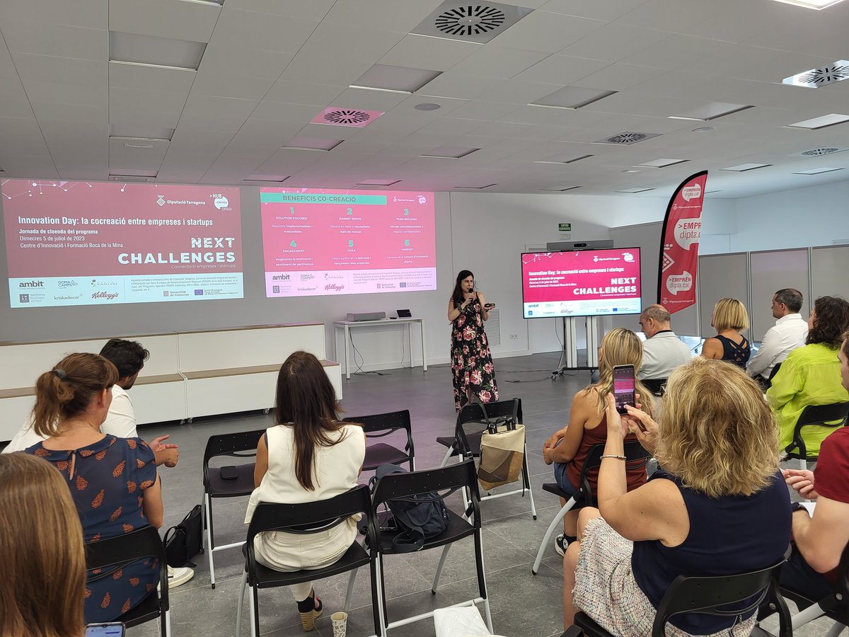 sergi_novo's tweet photo. 👍Gràcies per convidar-me a formar part del #InnovationDay del programa #NextChallenges CatSud de la @Dipta_cat participant a la Taula Rodona sobre "La innovació oberta a l'empresa" per donar a conèixer casos d'èxit de #projectes i activitats del Clúster i de les empreses @TICSud https://t.co/dQJtqDlFTi