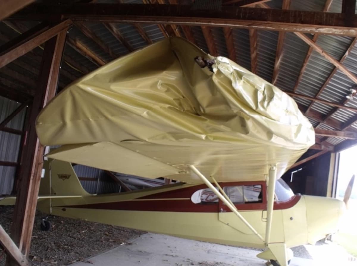 genavnews's tweet photo. Aeronca crashes after pilot tries to hand prop it alone https://t.co/MGF0qoBkqR https://t.co/Myjx34c8X2