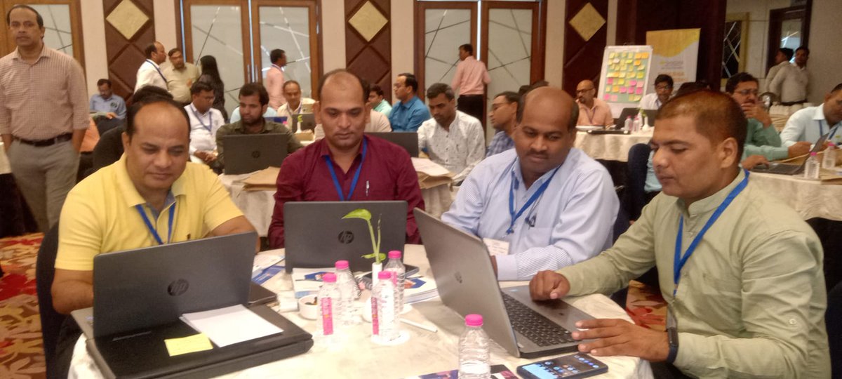 Sanjeev Sharma ,State AwardeeTeacher/SRG -Aligarh tweet media