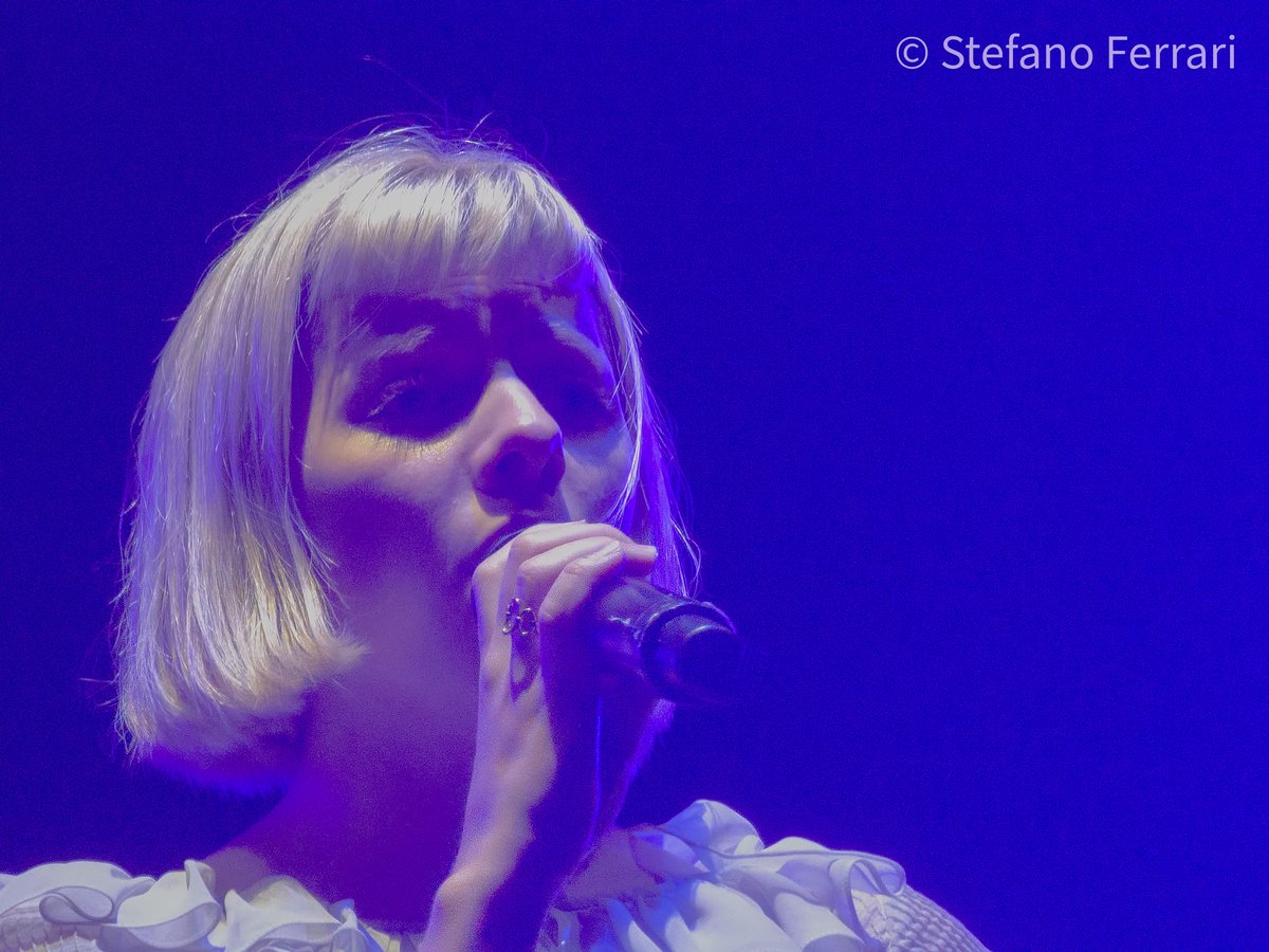 'I guess you are a different kind of human' 

Pictures from my first, flabbergasting @AURORAmusic live show at @AuditoriumPdM. @RomaSummerFest thank you so much 🌼

#aurora #auroramusic #romasummerfest #romasummerfest2023 #thegodswecantouchtour