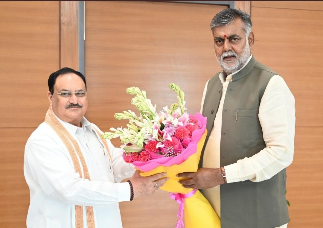 LodhiBhaiyaram's tweet photo. देश हित में हम आगे बढ़ रहें हैं,। आज कि सुंदर तस्वीर। जय हिन्द https://t.co/Qr1lUPsFf5