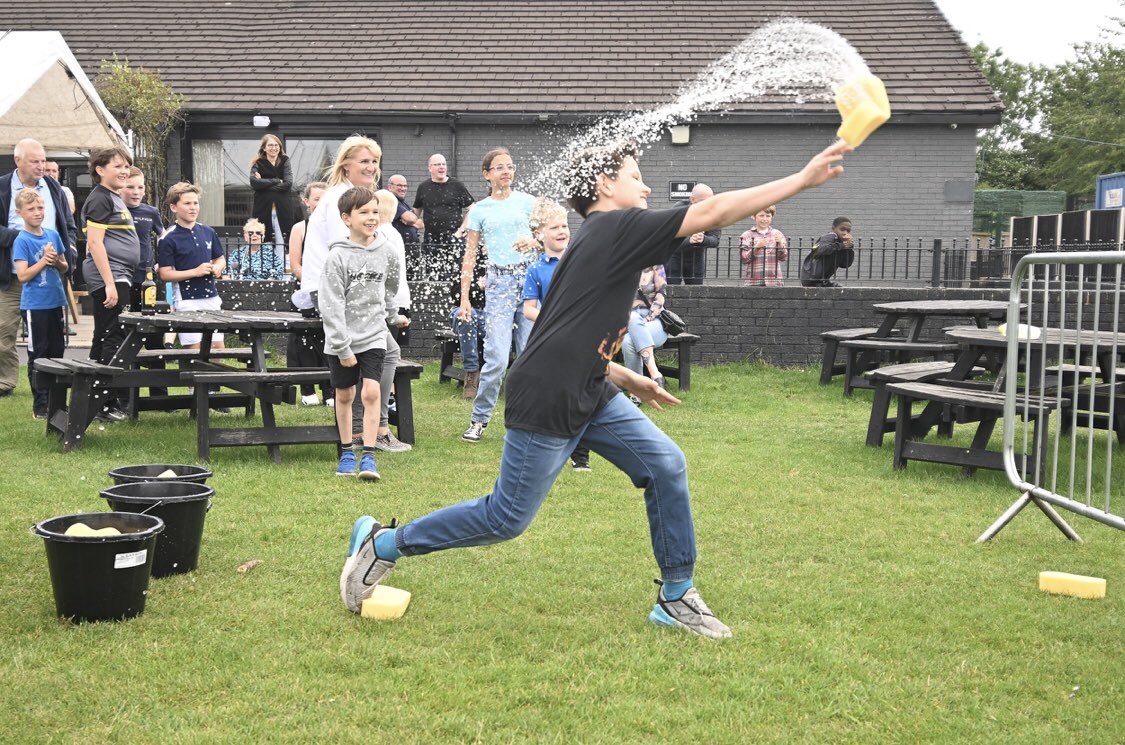 Our End of season presentation. Perfect way to end a great season. 

Thank you to the players and parents for you amazing Efforts. 

Big thank you to all of our club volunteers for all of your time and effort. 

Onto the 23-24 season now. 

#wearewild