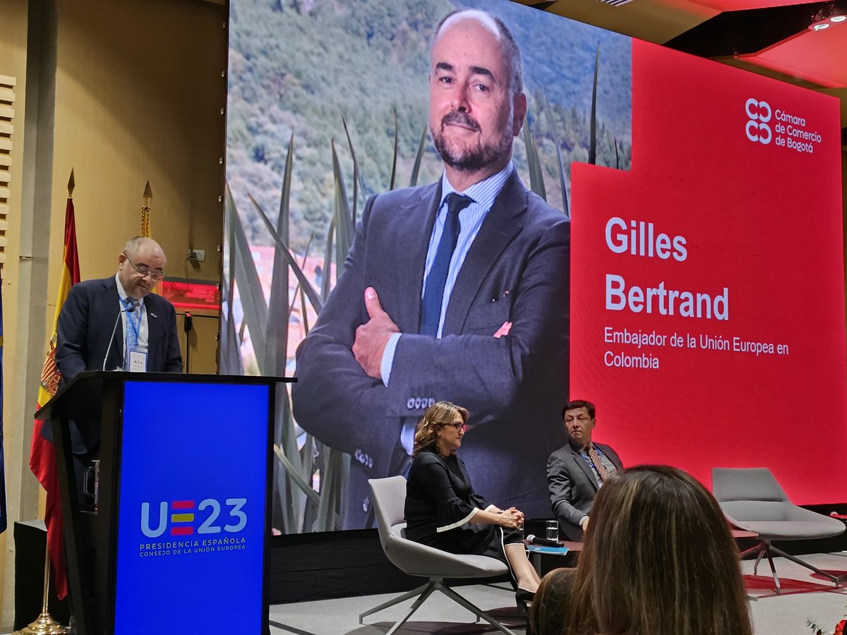 #AEstaHora en <a href="/camaracomerbog/">Cámara de Comercio de Bogotá</a> se instala Desayuno de Networking de empresarios en el marco de la Presidencia Española del Consejo de la Unión Europea #SoyEmpresario