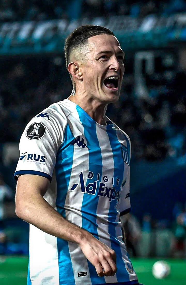 Hoy juega Anibal Moreno